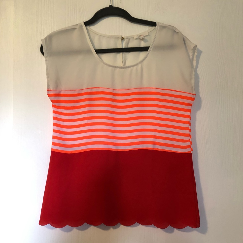 Scallop top
